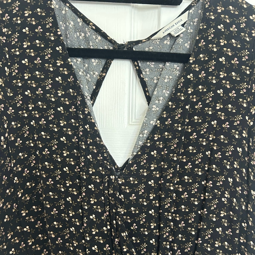 American Eagle 3/4 Sleeve Romper - Picture 4 of 10
